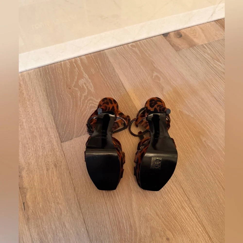 Saint Laurent Calf hair animal Print T strap High Heel Sandals 37.5 ✨ NEW - Picture 6 of 10